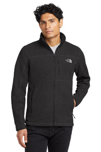 The North Face  ®  Sweater Fleece Jacket. NF0A3LH7